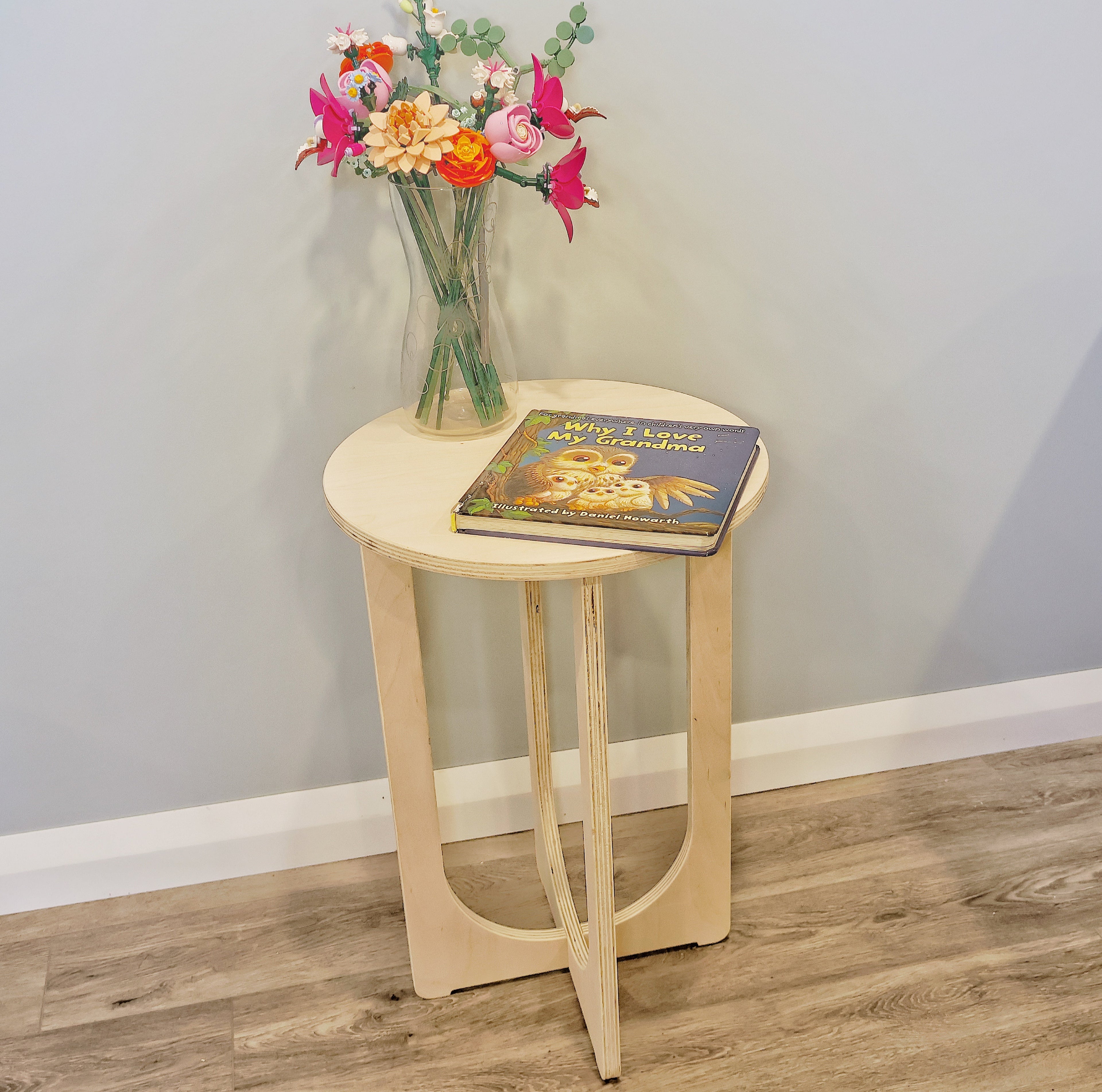Elegant End Table